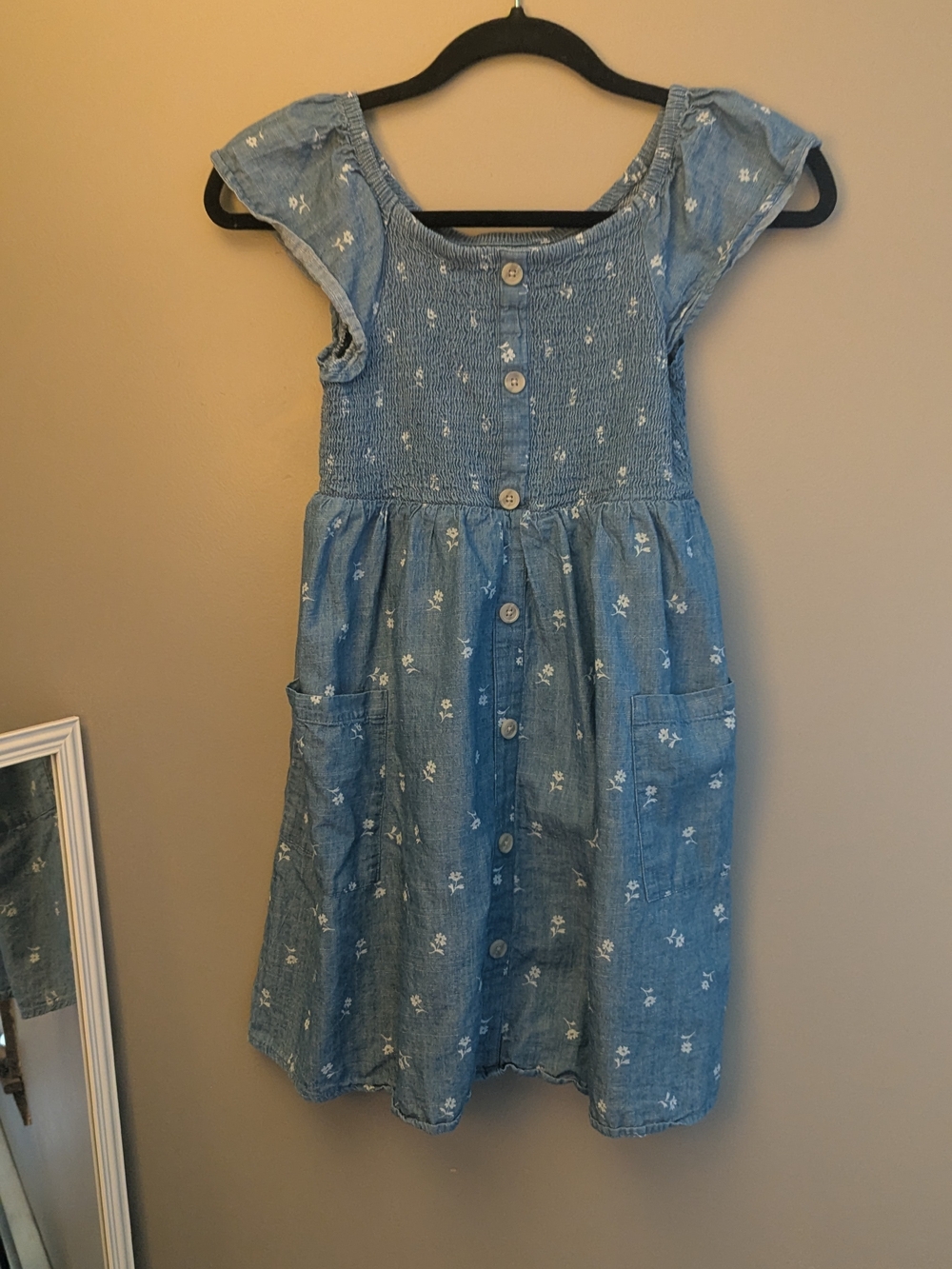 Cat & Jack Blue Floral Button-Front Smocked Sundress, girl's Size L 10/12